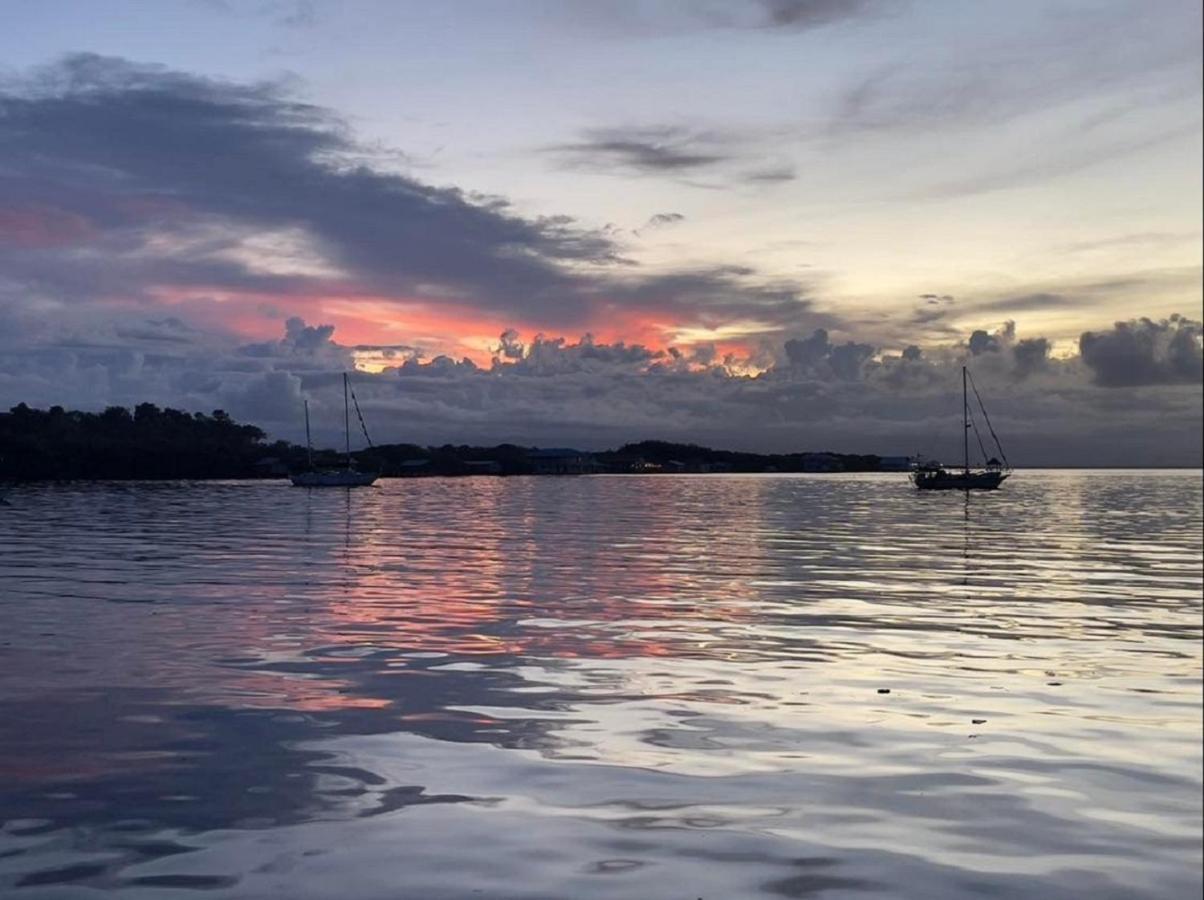Villa Amaya Bocas del Toro Esterno foto