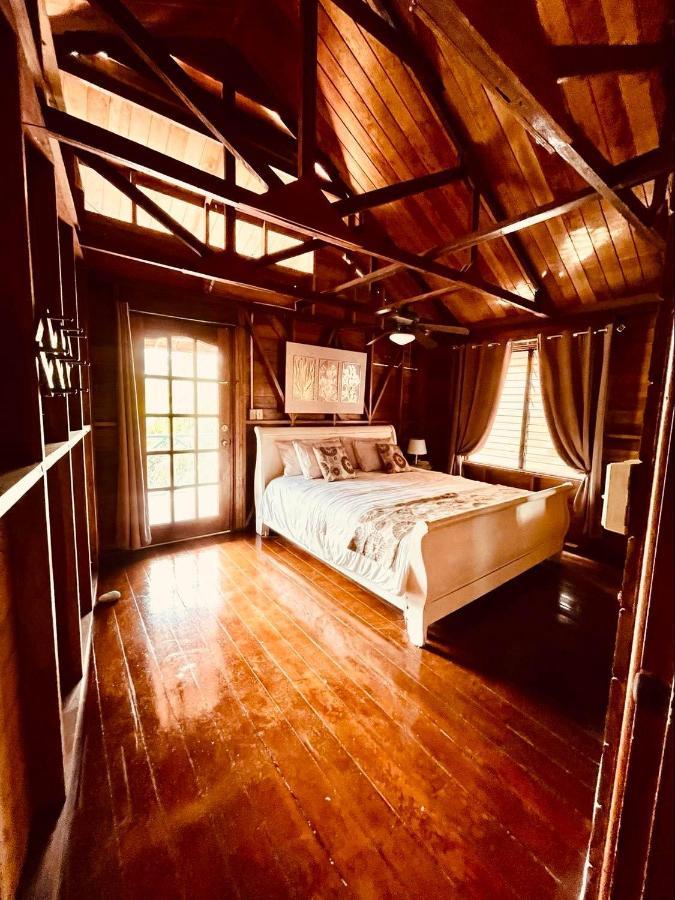 Villa Amaya Bocas del Toro Esterno foto