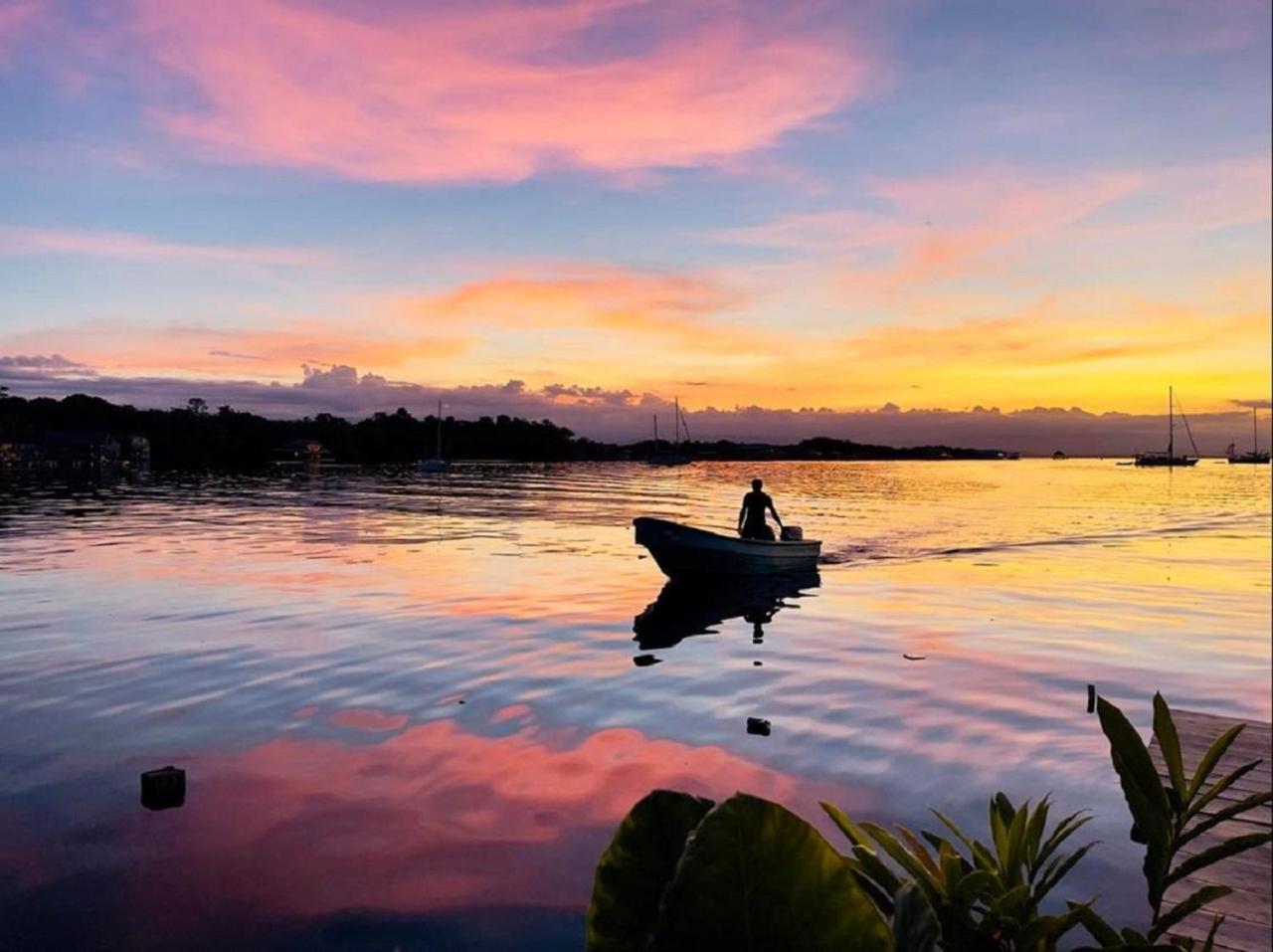 Villa Amaya Bocas del Toro Esterno foto