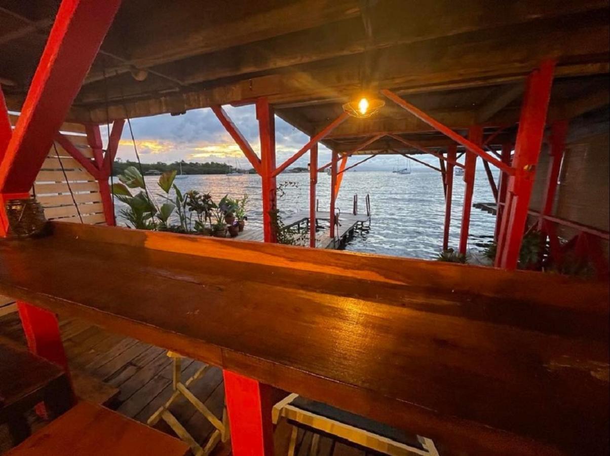 Villa Amaya Bocas del Toro Esterno foto