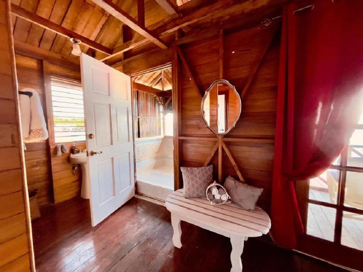 Villa Amaya Bocas del Toro Esterno foto