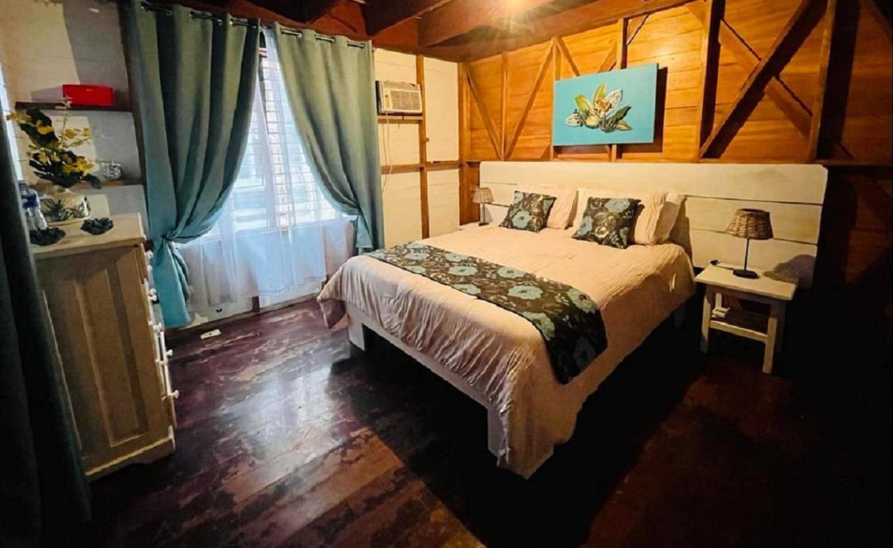 Villa Amaya Bocas del Toro Esterno foto