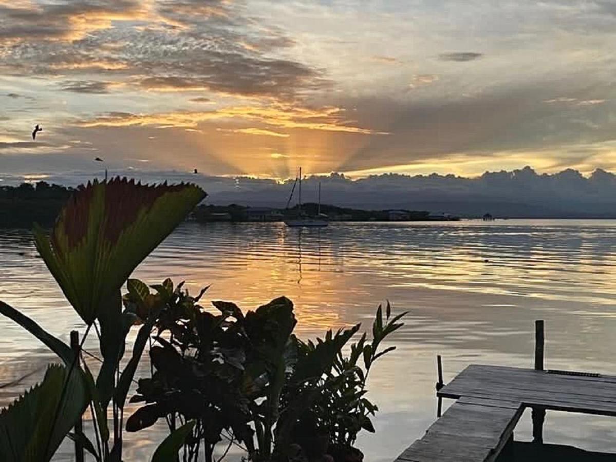 Villa Amaya Bocas del Toro Esterno foto